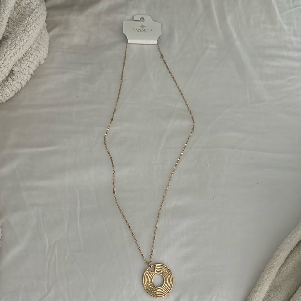 Panacea gold necklace with retro drop round NWT